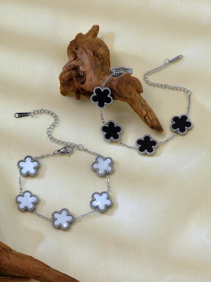 1 Piece Light Luxury Lucky Stainless Steel Five Flower Bracelet for Women'S Daily Commuter Accessories, Clover Jewelry Bracelet
